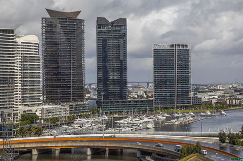 Signature Waterfront Apartments - Accommodation Sydney 34