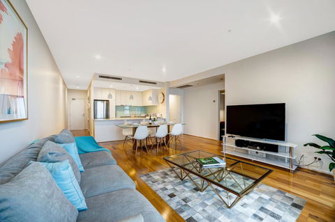 Signature Waterfront Apartments - Accommodation Sydney 12