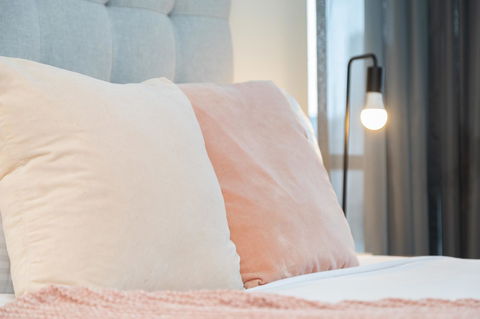 Signature Waterfront Apartments - Accommodation Sydney 5