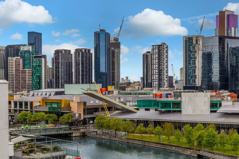 Signature Waterfront Apartments - Accommodation Sydney 22