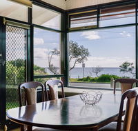 Beach Front Beauty - Ocean front views - Sydney 4u