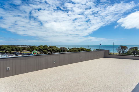 Blairgowrie Apartment 1 - On The Beach - Sydney 4u 8