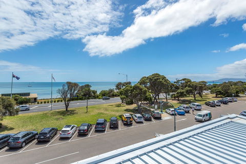 Blairgowrie Apartment 1 - On The Beach - Sydney 4u 18