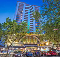 Mantra on Russell - Sydney 4u