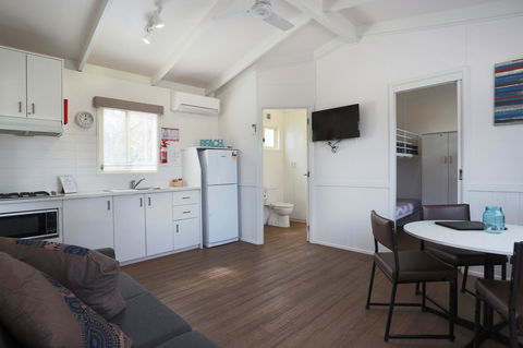 Kanasta Caravan Park - Sydney 4u 20