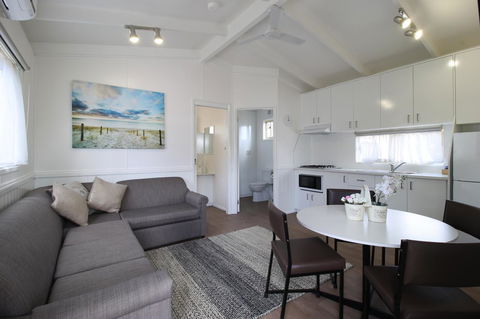 Kanasta Caravan Park - Sydney 4u 17