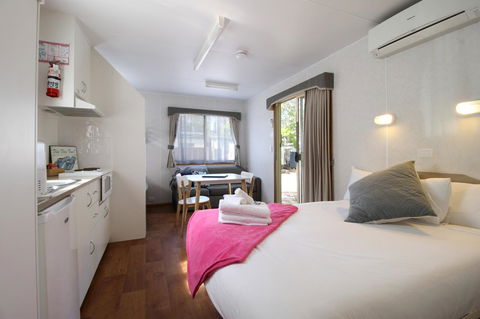 Kanasta Caravan Park - Sydney 4u 22