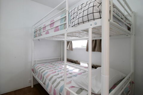 Kanasta Caravan Park - Sydney 4u 32