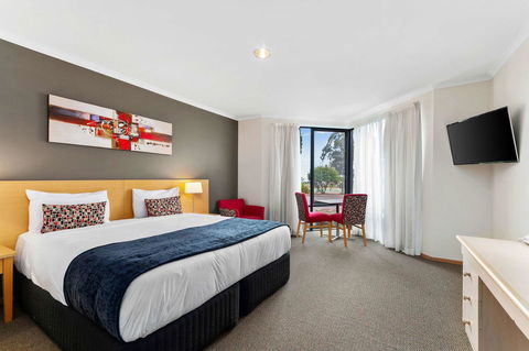 Quality Inn & Suites Traralgon - Sydney 4u 3