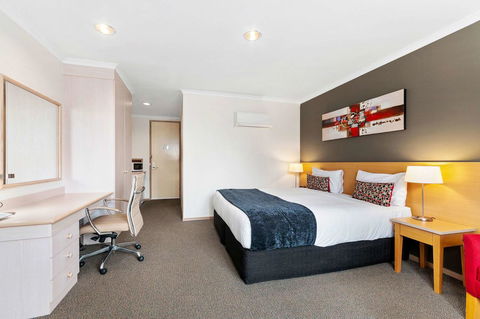 Quality Inn & Suites Traralgon - Sydney 4u 12