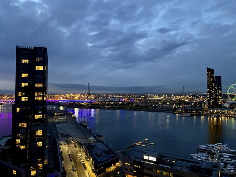 JC Waterfront Apartments On Collins - Accommodation Sydney 10