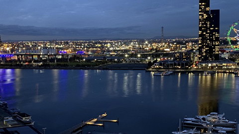 JC Waterfront Apartments On Collins - Accommodation Sydney 11