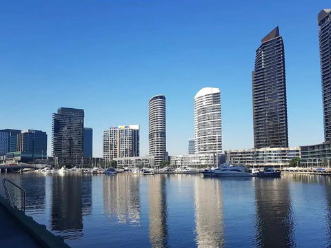 JC Waterfront Apartments On Collins - Accommodation Sydney 23