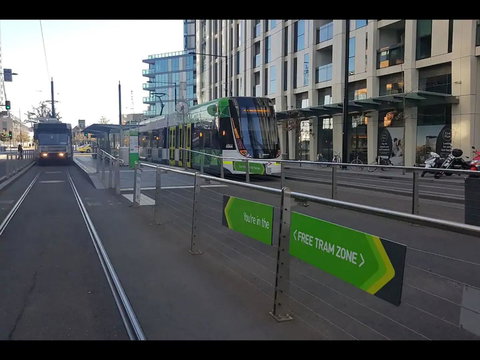 JC Waterfront Apartments On Collins - Accommodation Sydney 20