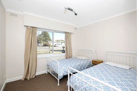 The Hill House - Sydney 4u 2