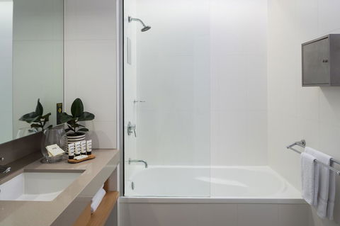 Atura Dandenong - Sydney 4u 9