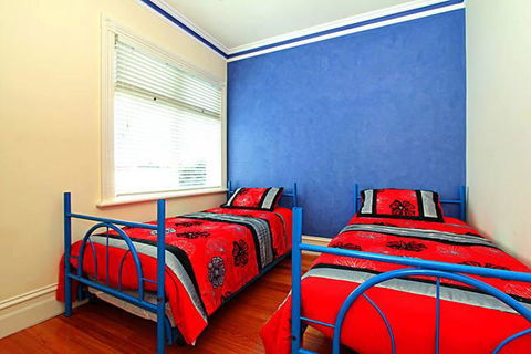 ABC Accommodation - Rosebud - Sydney 4u 8