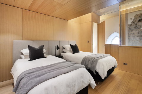 Converted Blue Stone Church - Sydney Resort 20