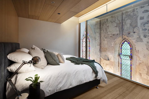 Converted Blue Stone Church - Sydney Resort 18