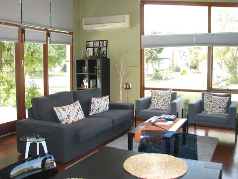 Growse House Yarram 3BR - Sydney 4u 4