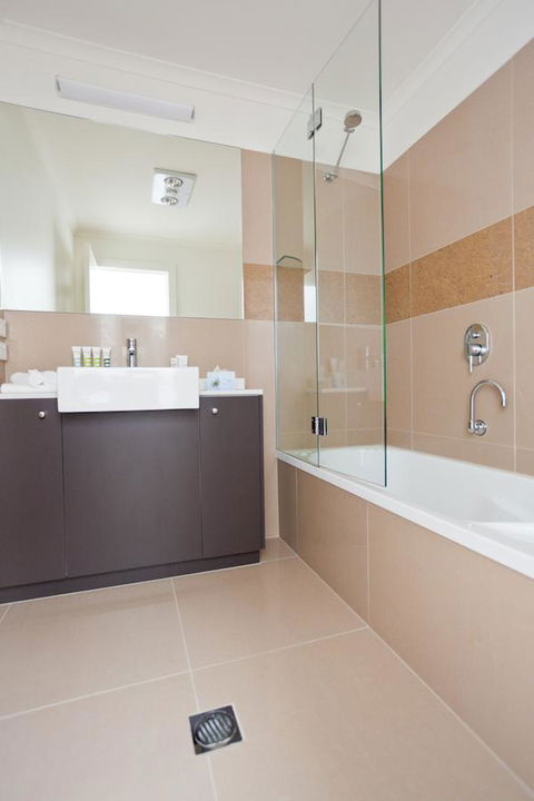Bairnsdale International - Sydney 4u 4