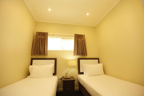 Quality Hotel Melbourne Airport - Sydney 4u 15