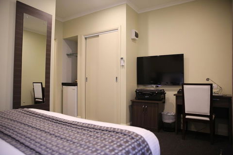 Quality Hotel Melbourne Airport - Sydney 4u 38