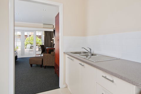Quality Hotel Melbourne Airport - Sydney 4u 16