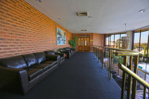 Quality Hotel Melbourne Airport - Sydney 4u 23