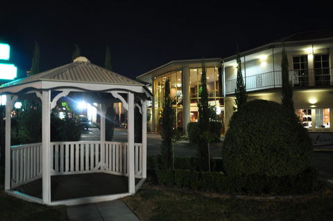Quality Hotel Melbourne Airport - Sydney 4u 12