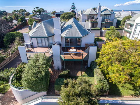 7 & 8 Monte Vista Sorrento - Sydney 4u 0