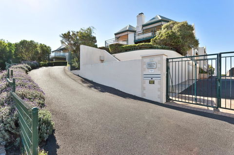 7 & 8 Monte Vista Sorrento - Sydney 4u 20