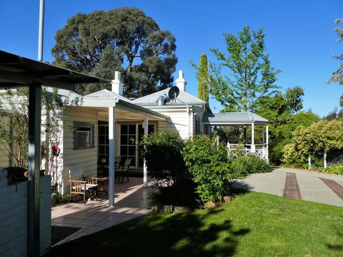 Fairbank House - Sydney 4u 9