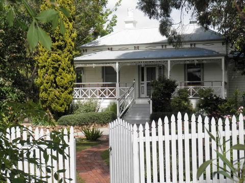 Fairbank House - Sydney 4u 17