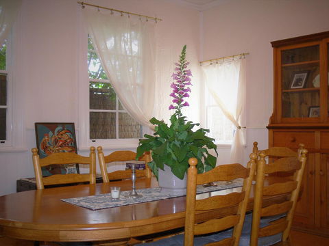 Fairbank House - Sydney 4u 16