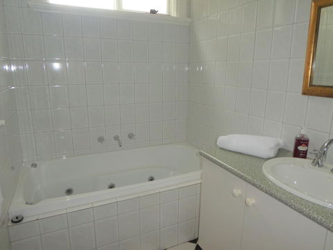 Fairbank House - Sydney 4u 14