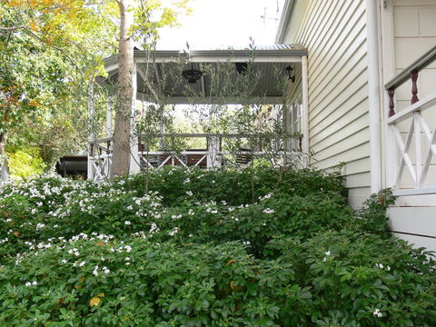Fairbank House - Sydney 4u 20