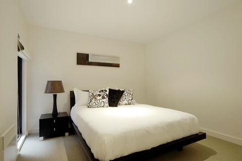 C-Scape Water Front Apartment - Accommodation Sydney 6