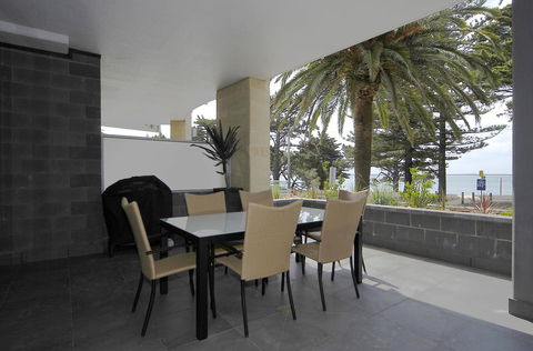 C-Scape Water Front Apartment - Accommodation Sydney 14