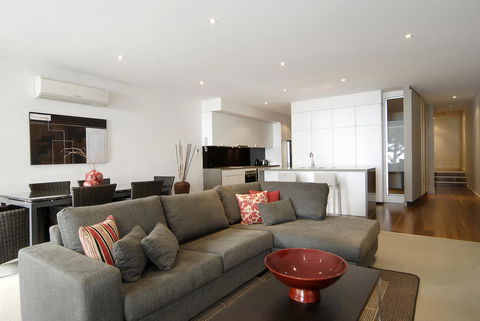 C-Scape Water Front Apartment - Accommodation Sydney 4