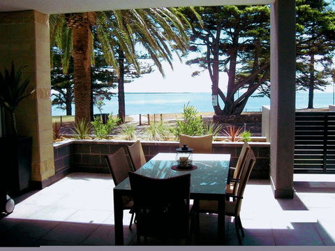 C-Scape Water Front Apartment - Accommodation Sydney 0