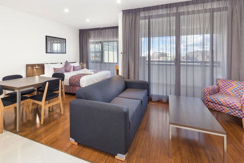 City Edge Dandenong Apartment Hotel - Accommodation Sydney 13