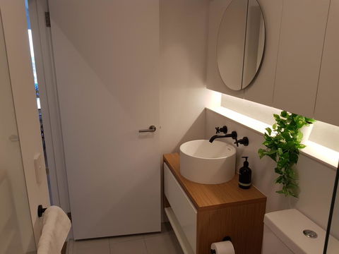 Ivanhoe Apartments - Sydney 4u 24