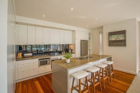 C-Scape Esplanade Cowes - Sydney 4u 2