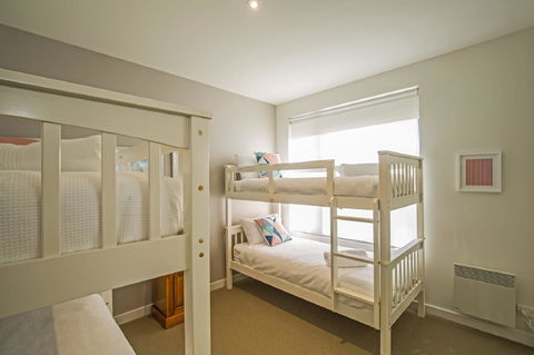 C-Scape Esplanade Cowes - Sydney 4u 16