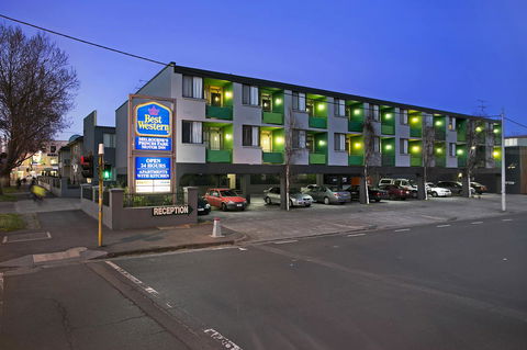 Melbourne's Princes Park Hotel - Sydney 4u 5