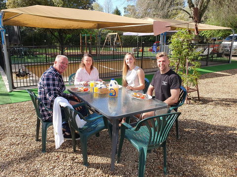 Adina Lodge Holiday Apartments - Accommodation Sydney 1