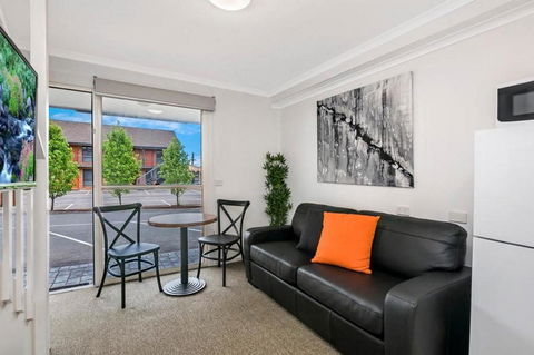 Apartments 521 - Sydney 4u 14