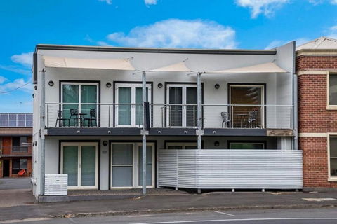 Apartments 521 - Sydney 4u 2