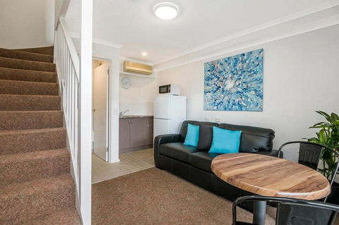 Apartments 521 - Sydney 4u 1